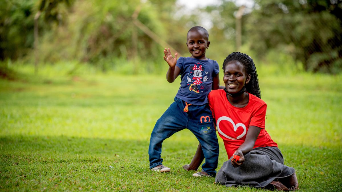 Shalom Nadamba and her mother Hajara are visiting CoRSU hospital, a CBM partner. Shalom was diagnosed with bilateral bowed legs at age 1 and underwent surgery at CoRSU. 